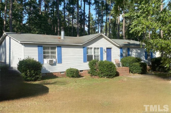 25 Pine Haven Dr Sanford, NC 27332