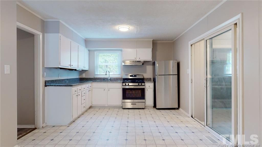 279 Bartow Dr Fayetteville, NC 28301