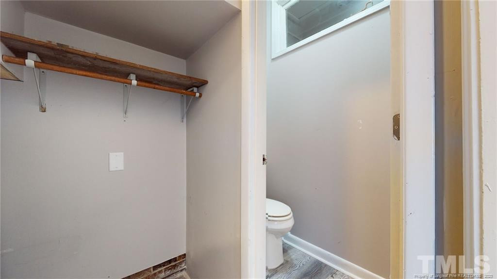 279 Bartow Dr Fayetteville, NC 28301
