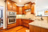 13 Fallenwood Ln Chapel Hill, NC 27516