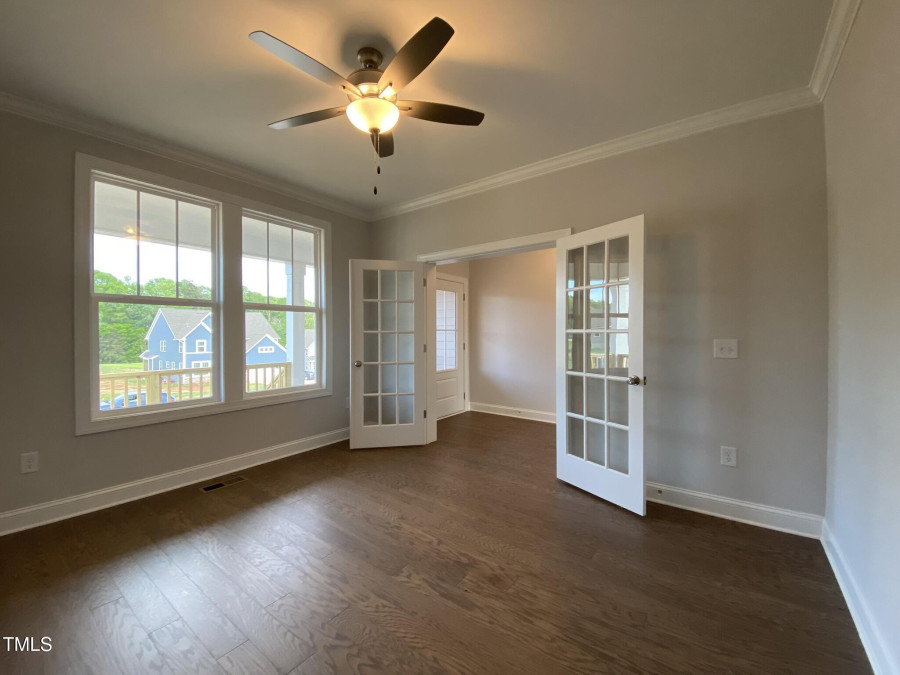 4881 Grosbeak Ct Mebane, NC 27302