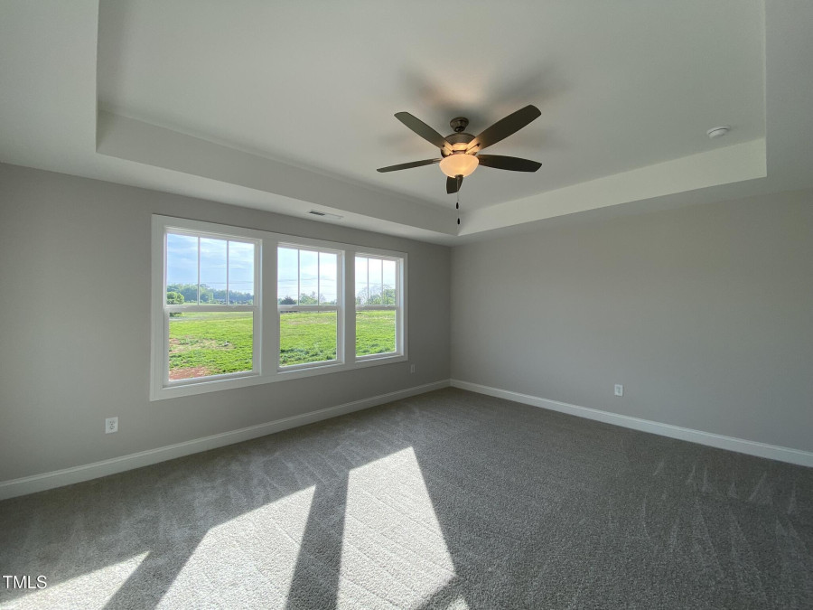 4881 Grosbeak Ct Mebane, NC 27302