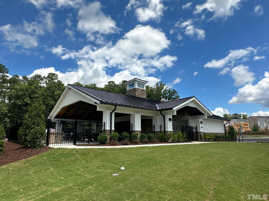 2817 Austin Falls Station Apex, NC 27502