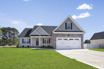 17 Tarheel Landing Dr Benson, NC 27504