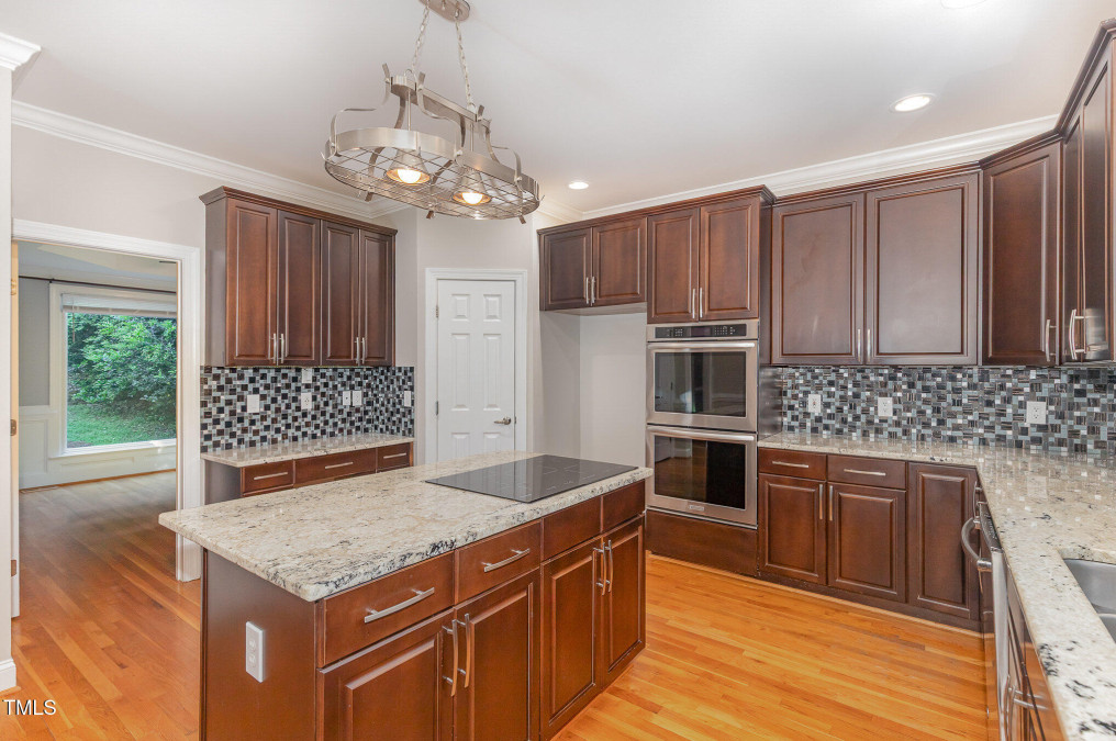 208 Camden Forest Dr Cary, NC 27518