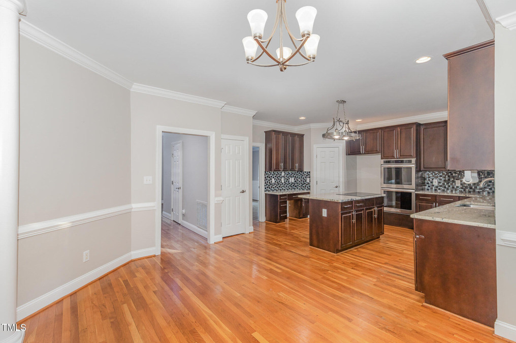 208 Camden Forest Dr Cary, NC 27518