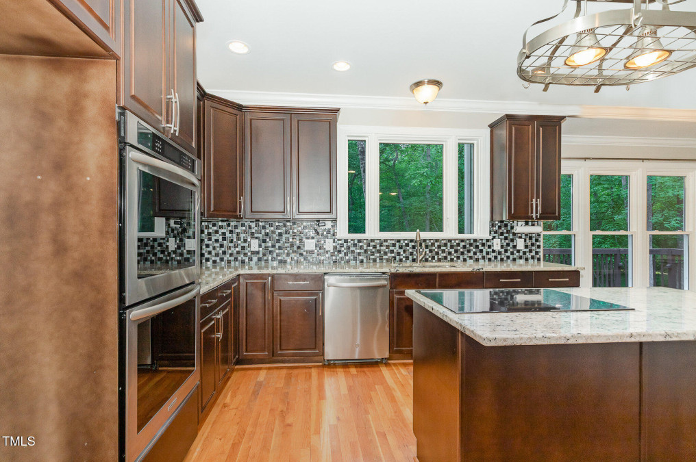 208 Camden Forest Dr Cary, NC 27518
