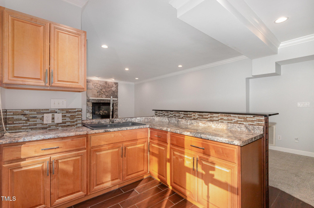 208 Camden Forest Dr Cary, NC 27518