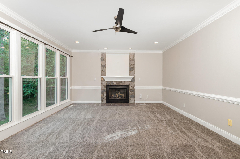 208 Camden Forest Dr Cary, NC 27518