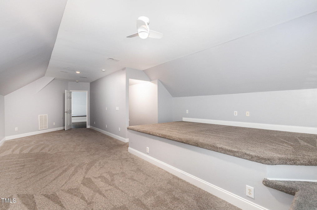 208 Camden Forest Dr Cary, NC 27518