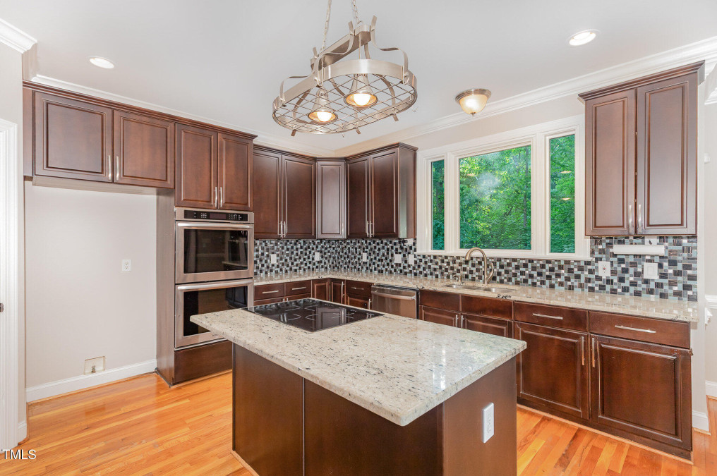 208 Camden Forest Dr Cary, NC 27518