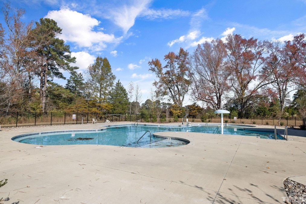 741 Mirror Pond Dr Zebulon, NC 27597