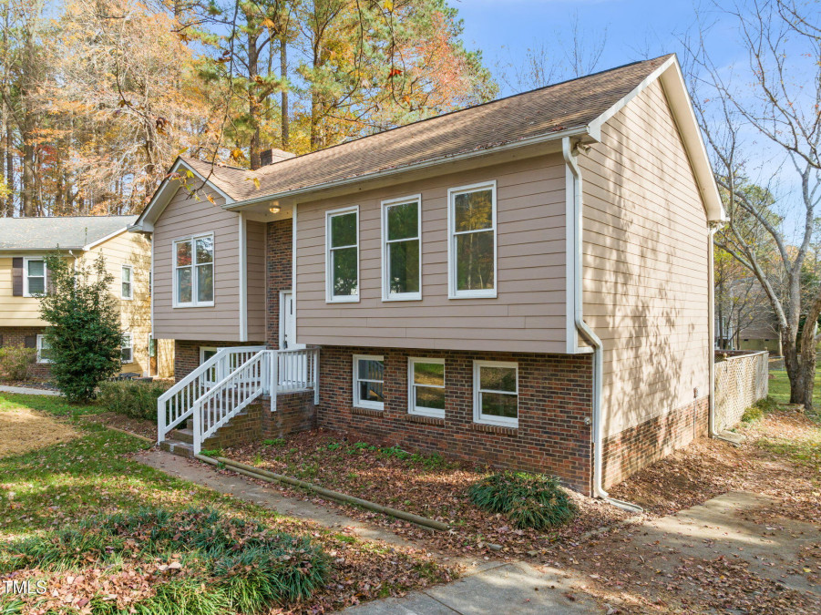 108 Woodshed Ct Cary, NC 27513