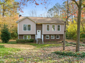 108 Woodshed Ct Cary, NC 27513