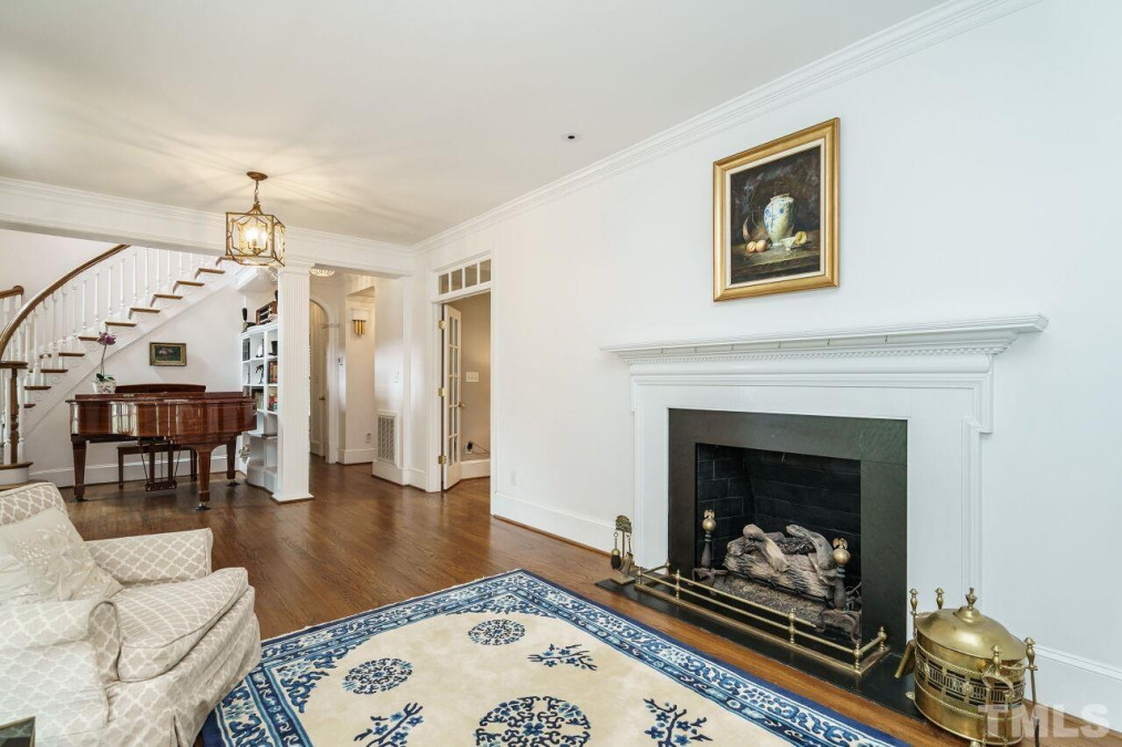 3201 Landor Rd, Raleigh, NC 27609 Raleigh Realty