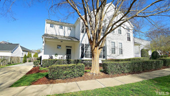 1121 Silky Dogwood Trl Apex, NC 27502