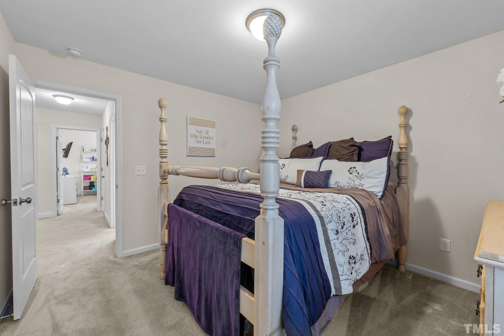 1923 Sinclair Tc Burlington, NC 27215
