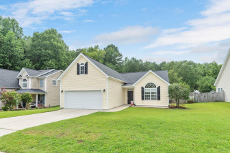 220 Ber Creek Dr Fuquay Varina, NC 27526