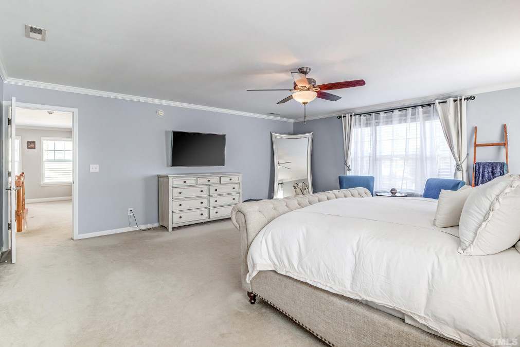10628 Friendly Neighbor Ln Raleigh, NC 27614