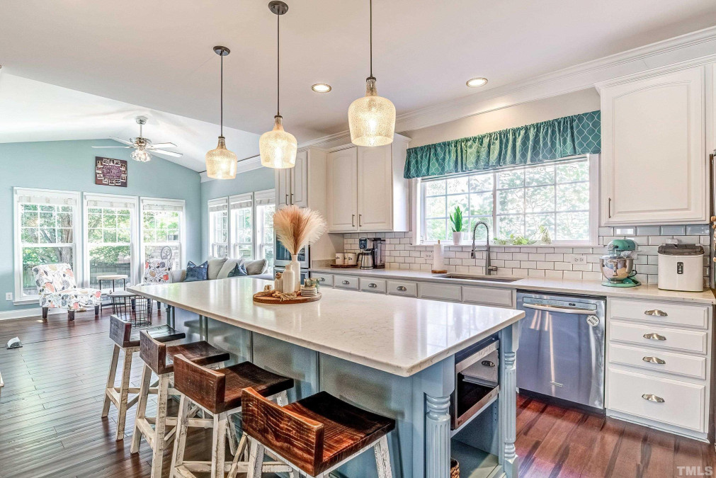 10628 Friendly Neighbor Ln Raleigh, NC 27614