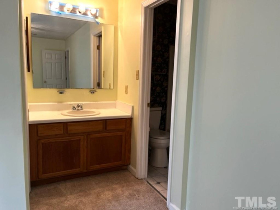 340 Vanstory St, Fayetteville, NC 28301 Raleigh Realty