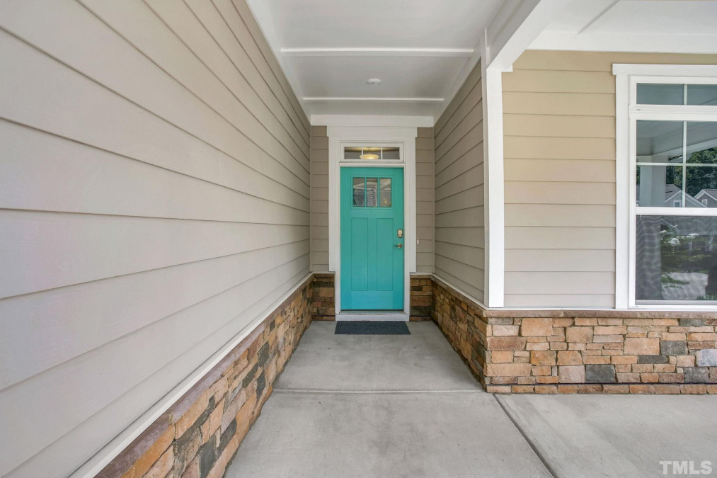 65 Bramble Ln Clayton, NC 27527