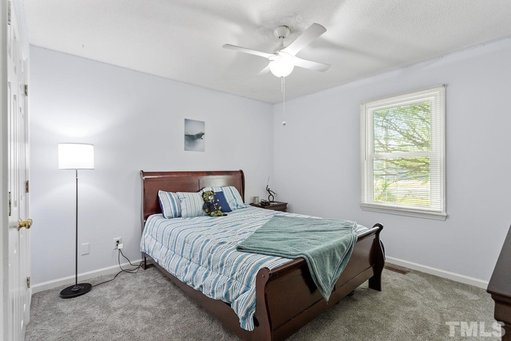 3216 Christian Light Rd Fuquay Varina, NC 27526