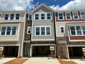 2802 Austin Falls Station Apex, NC 27502