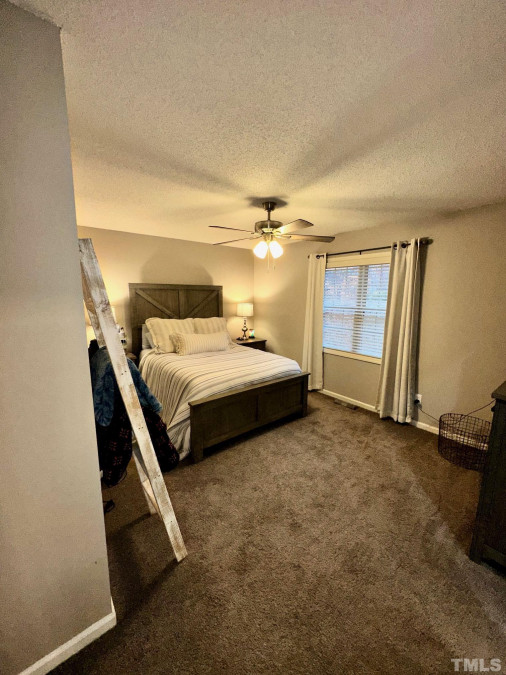 310 Silverberry Ct Cary, NC 27513