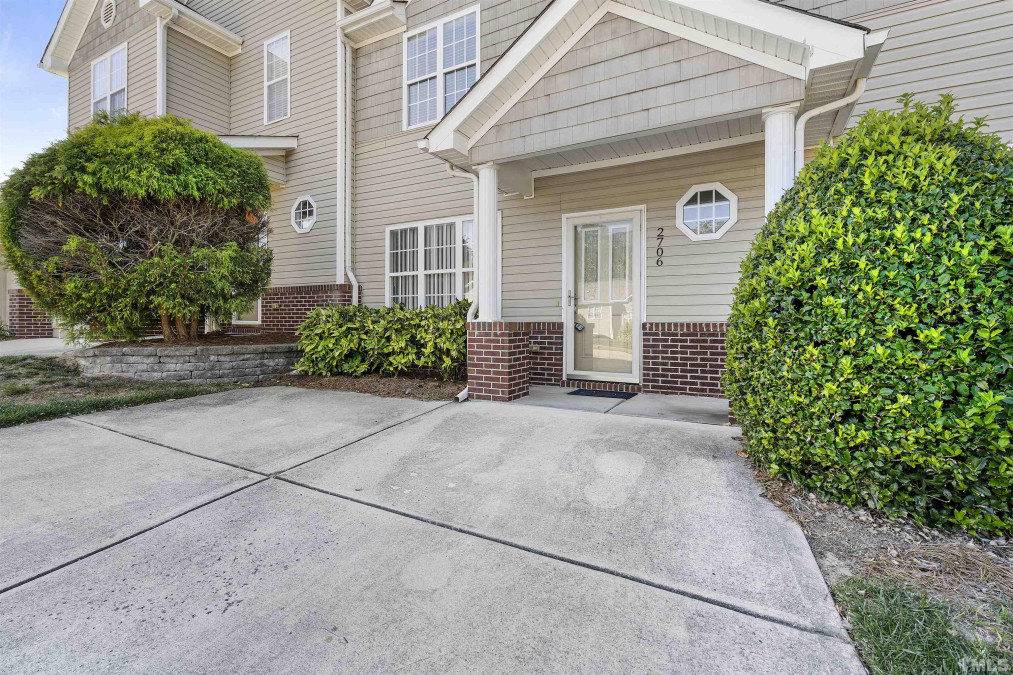 2706 Andover Glen Rd, Raleigh, NC 27604 Raleigh Realty