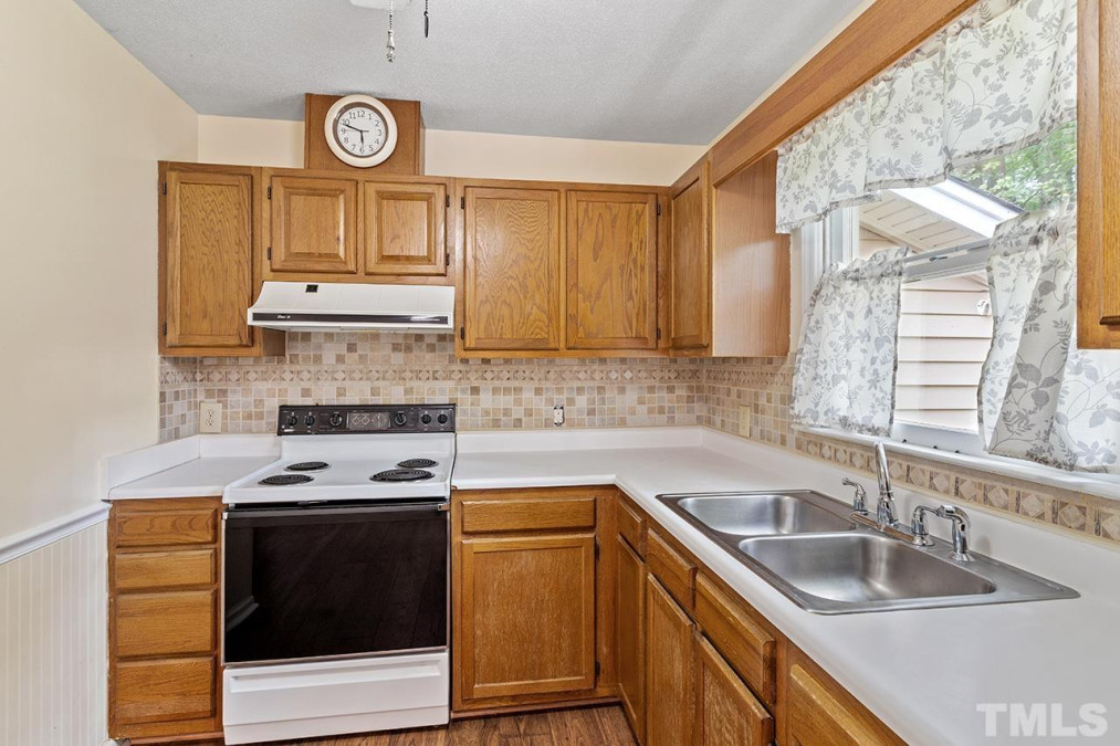 504 Forelle Ln Fuquay Varina, NC 27526