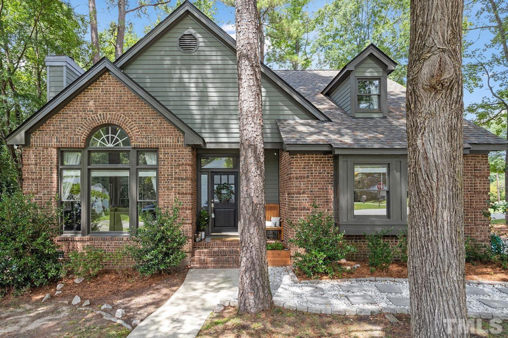 1121 Penselwood Dr Raleigh, NC 27604