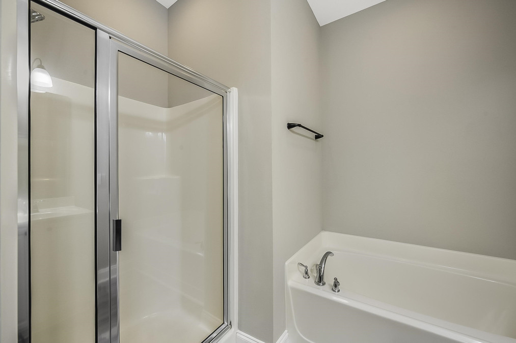 72 Radcliffe Ct, Clayton, NC 27527 Raleigh Realty