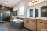 8156 Baronleigh Ln Wake Forest, NC 27587