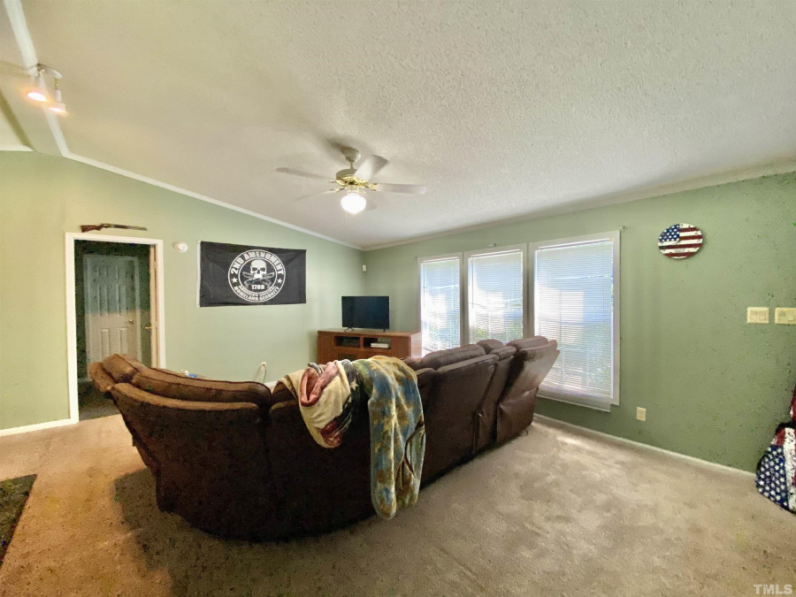214 Browns Way Louisburg, NC 27549