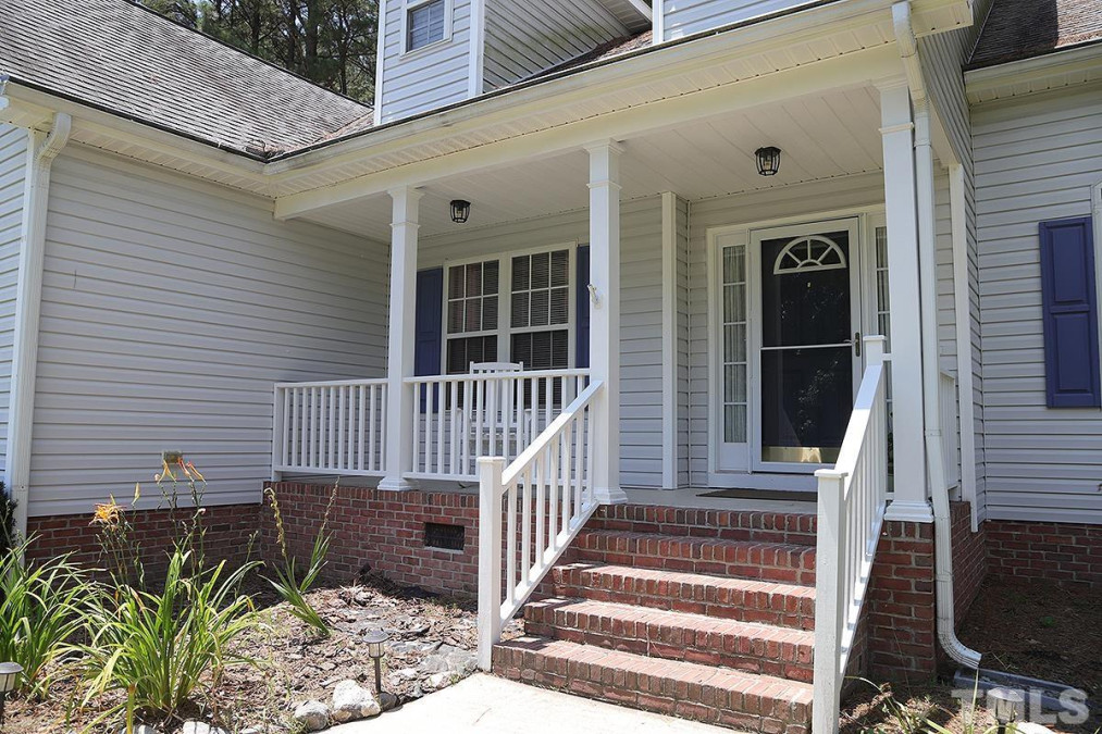 250 Spencers Gate Dr, Youngsville, NC 27596 Raleigh Realty