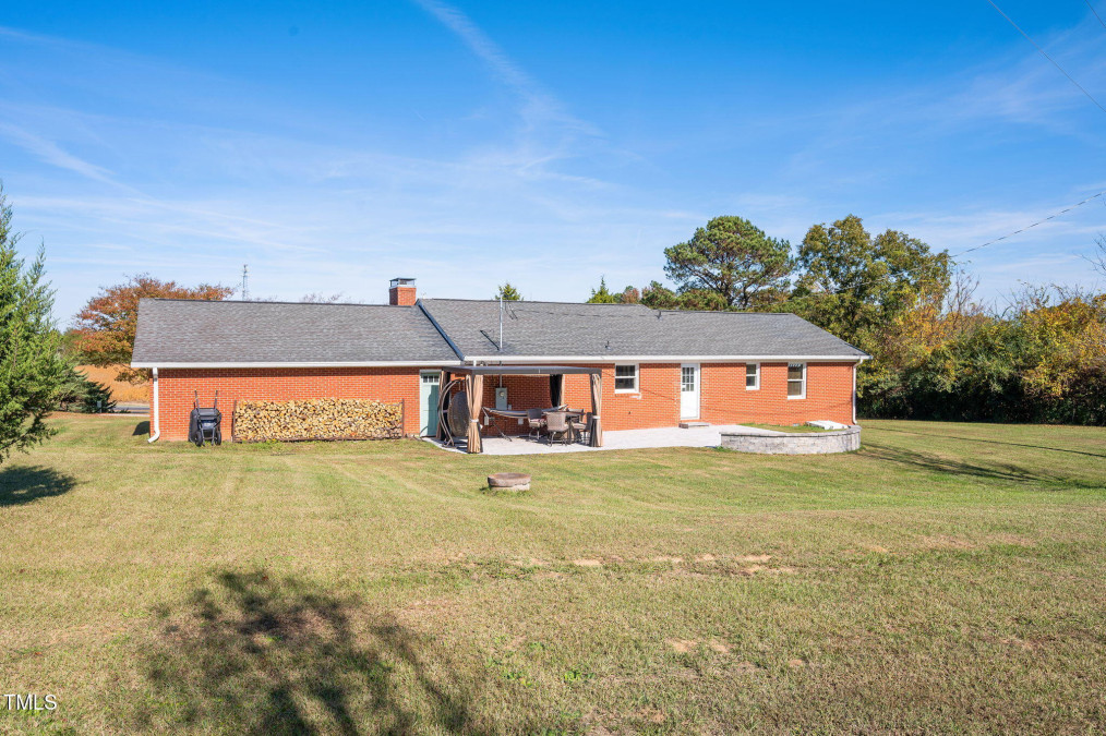 5515 Old Powell Rd Holly Springs, NC 27540