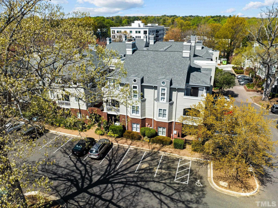 1001 Brighthurst Dr, Raleigh, NC 27605 Raleigh Realty