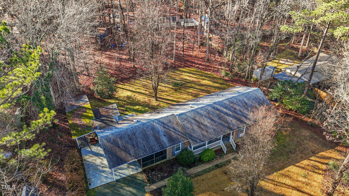 112 Collums Rd Chapel Hill, NC 27514