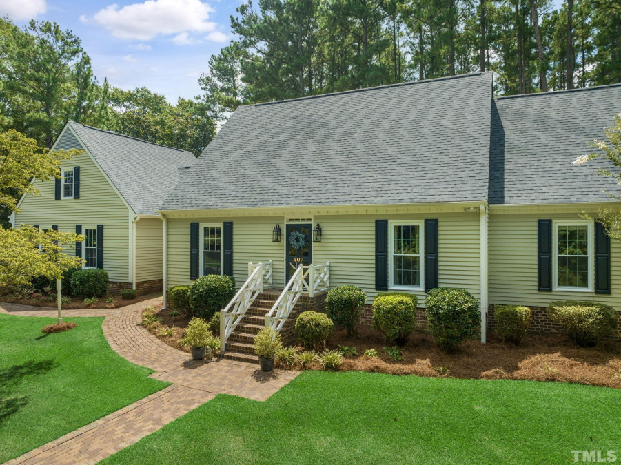407 Valley Rd, Sanford, NC 27330 Raleigh Realty