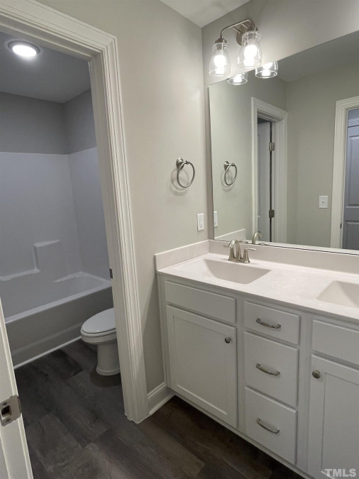 104 Pecan Valley Way Four Oaks, NC 27524