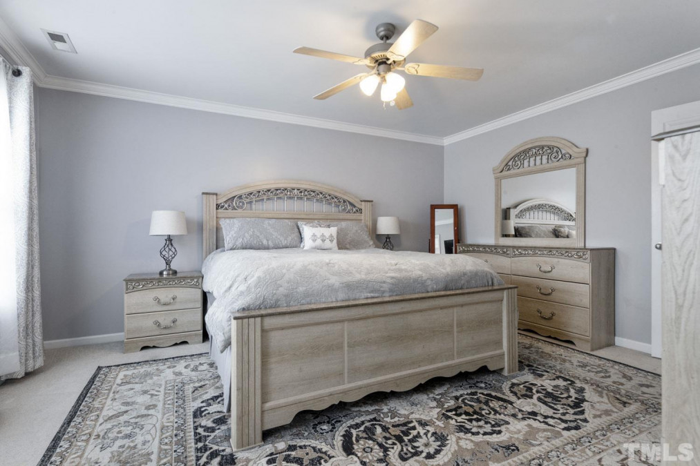 8225 Willowglen Dr Raleigh, NC 27616