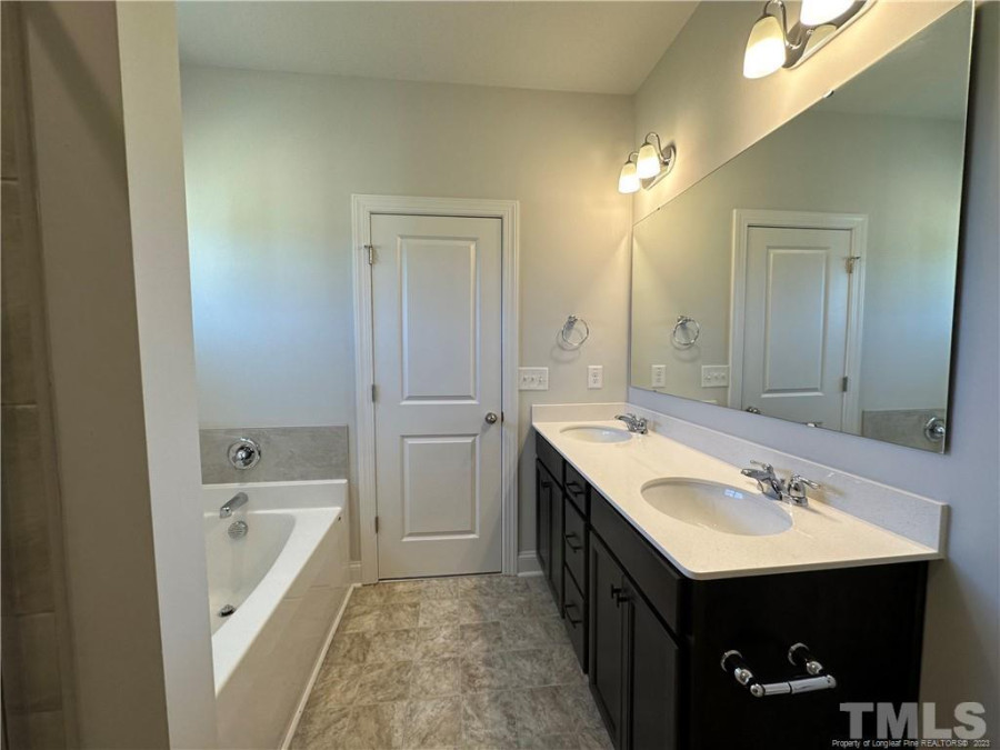 2029 Lunsford Dr Fayetteville, NC 28314