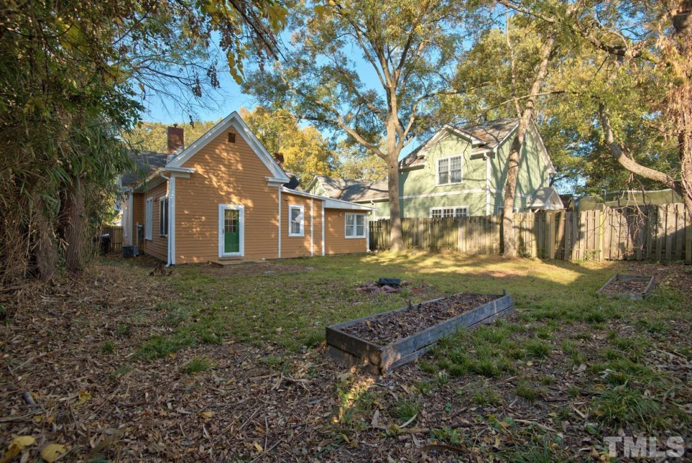 819 Burch Ave Durham, NC 27701