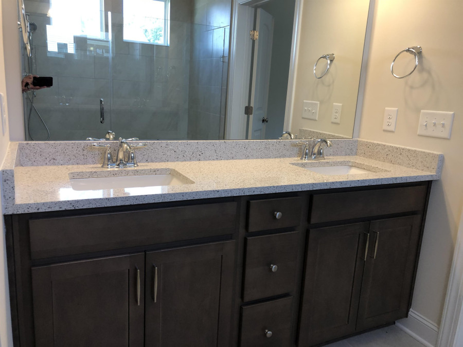 60 Ironwood Youngsville, NC 27596