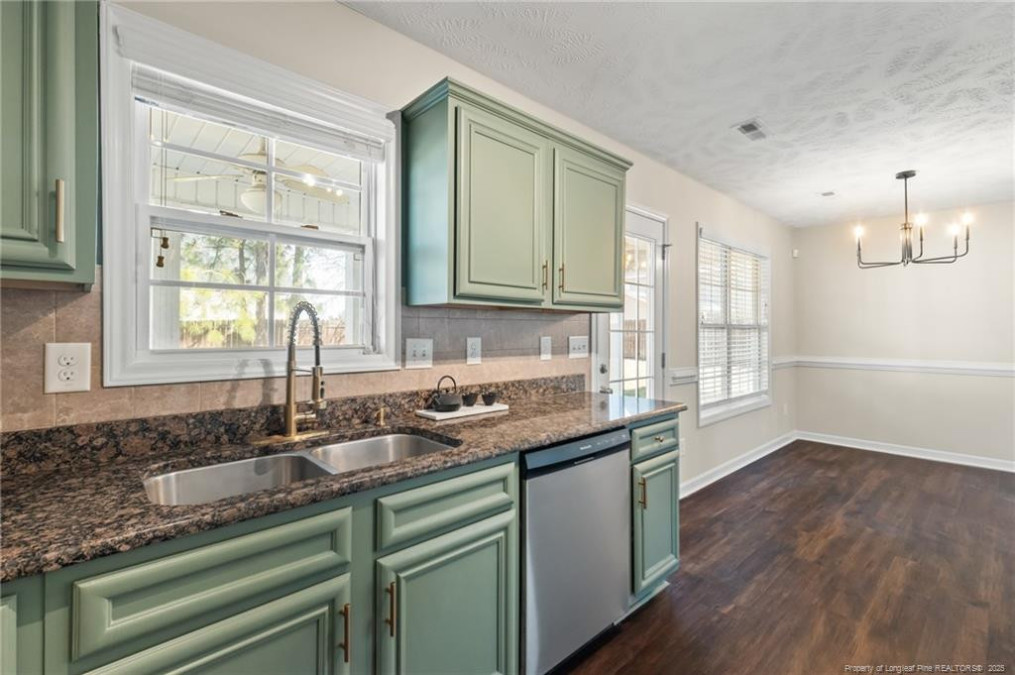 219 Regimental Dr Cameron, NC 28326