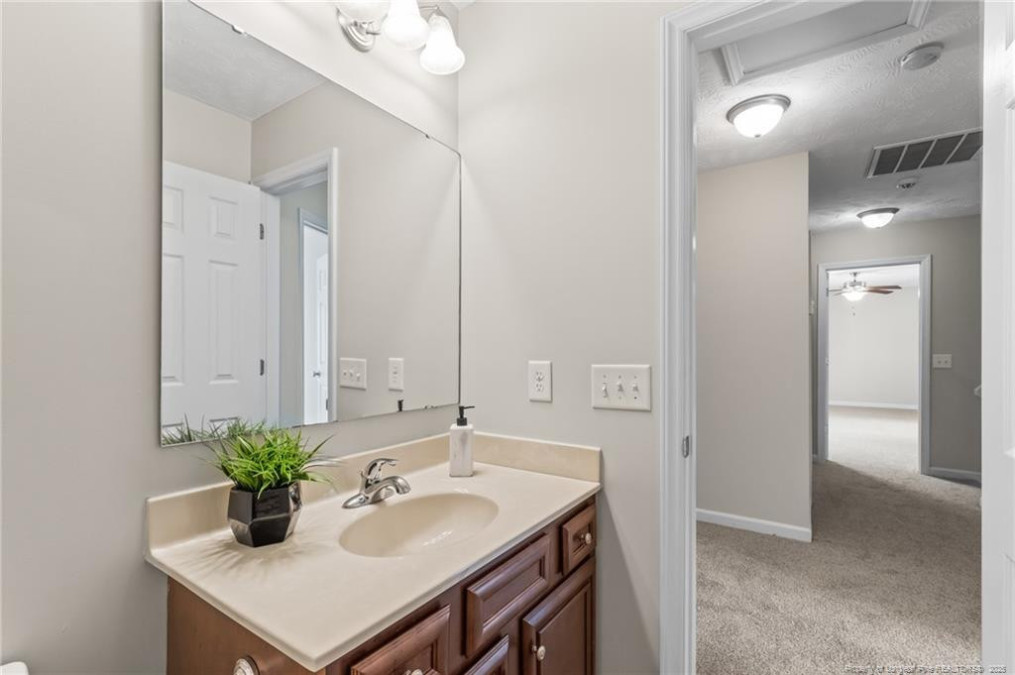 219 Regimental Dr Cameron, NC 28326