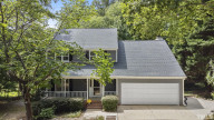 104 Snapdragon Ct Cary, NC 27513