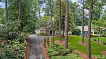 208 Walden Pl Raleigh, NC 27609