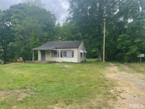 556 Cornelius St Hillsborough, NC 27278